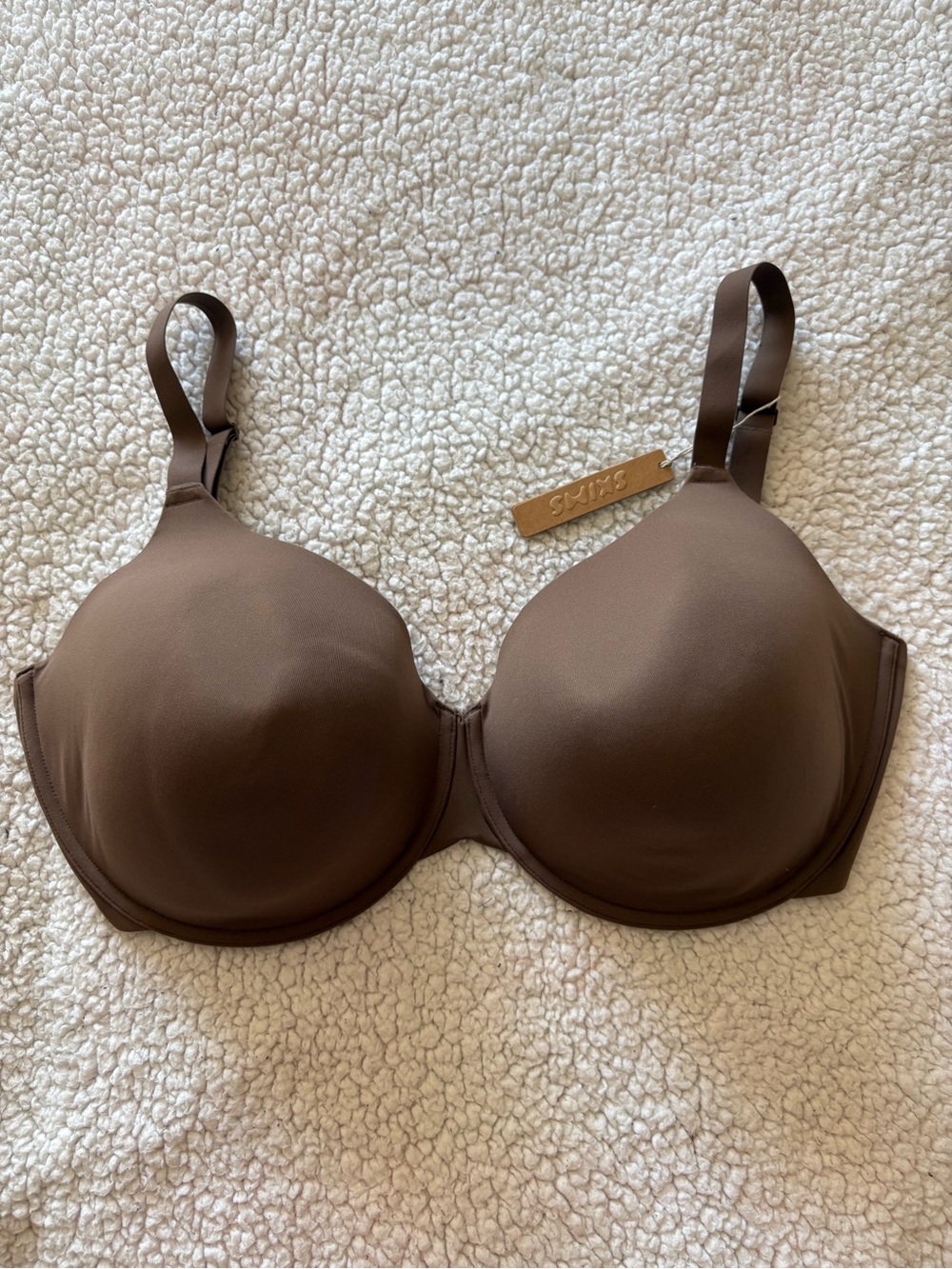 Skims Smooth T-Shirt Bra in Chocolate Brown